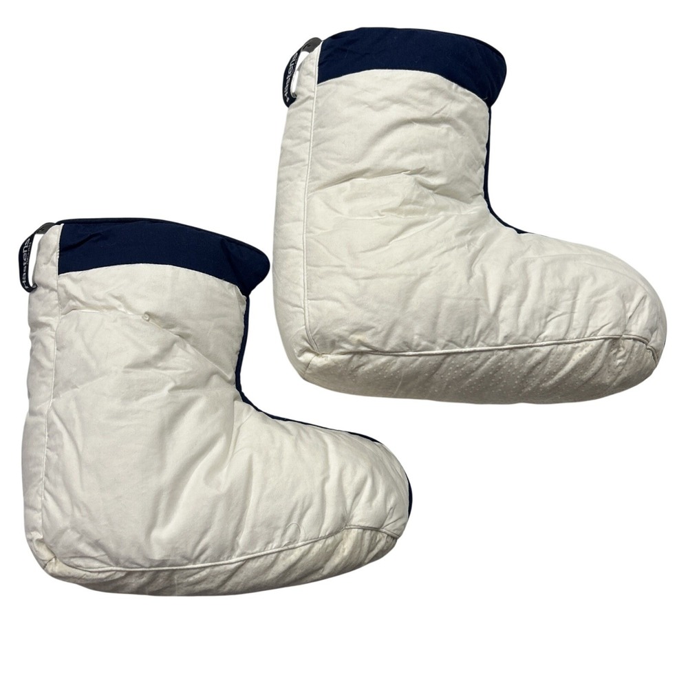 Hastens Women's Medium Goosedown Boots Slippers in White Luxury Navy gingham